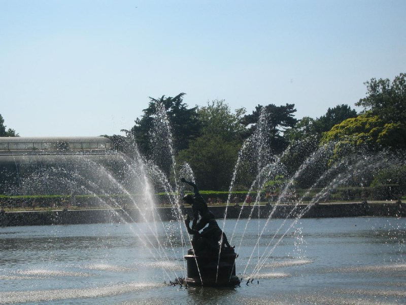    - London & London eye Kew Gardens