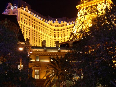   ,  -   (Las Vegas) Paris