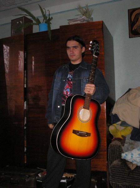   ǲ Andriy (my guitar)