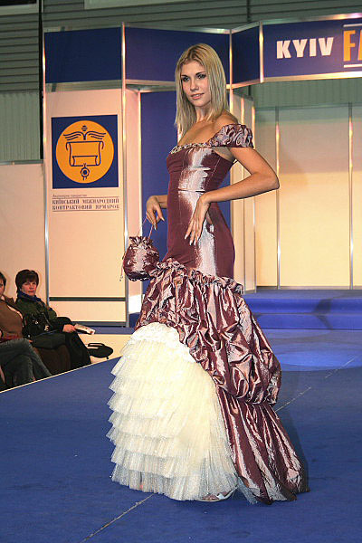    FASHION 2006