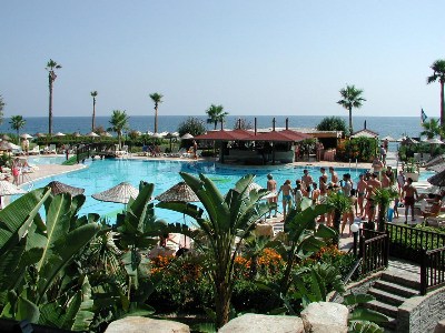   ,  - ,  ,  2003   Rixos Beldibi 5* (), Rixos Labada Beach 5* (),    