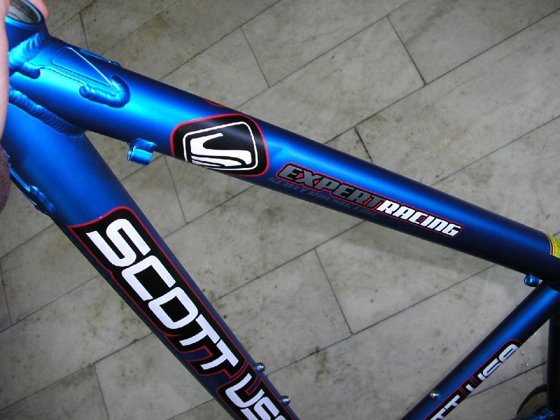   - - " "  Scott Expert Racing