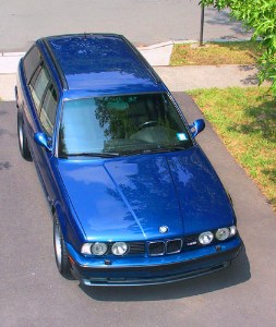   BMW E34 Touring.    