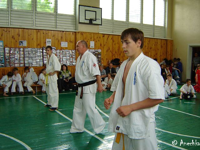   21/05/2006 Summing up - Year 2006/part 1 (c)Using these pictures without an official permission of Dojo karate club is PROHIBITED!