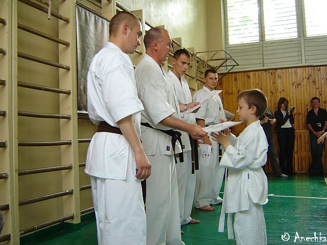   21/05/2006 Summing up - Year 2006/part 1 (c)Using these pictures without an official permission of Dojo karate club is PROHIBITED!