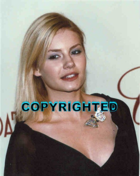    - Elisha Cuthbert Low quality pictures