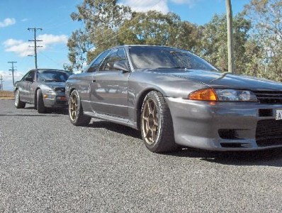   Skyline R32