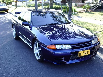   Skyline R32