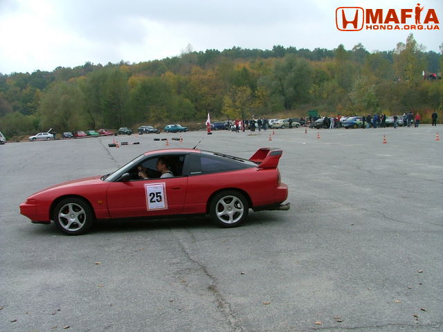   Honda Open Cup 2005 - Red October: :Nissan club rides