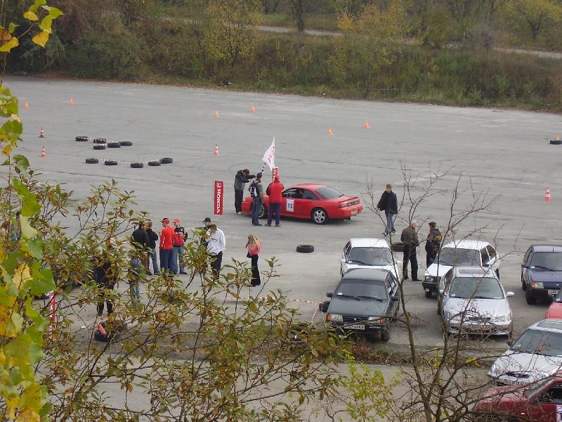   Honda Open Cup 2005 - Red October: :Nissan club rides