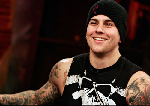   Matthew Sanders / M. Shadows